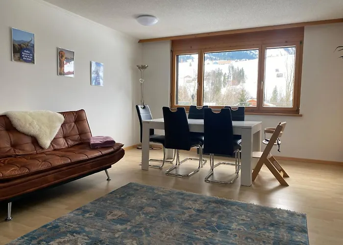 Rietidylle Mit Atemberaubendem Blick Auf Churfirsten * Wildhaus